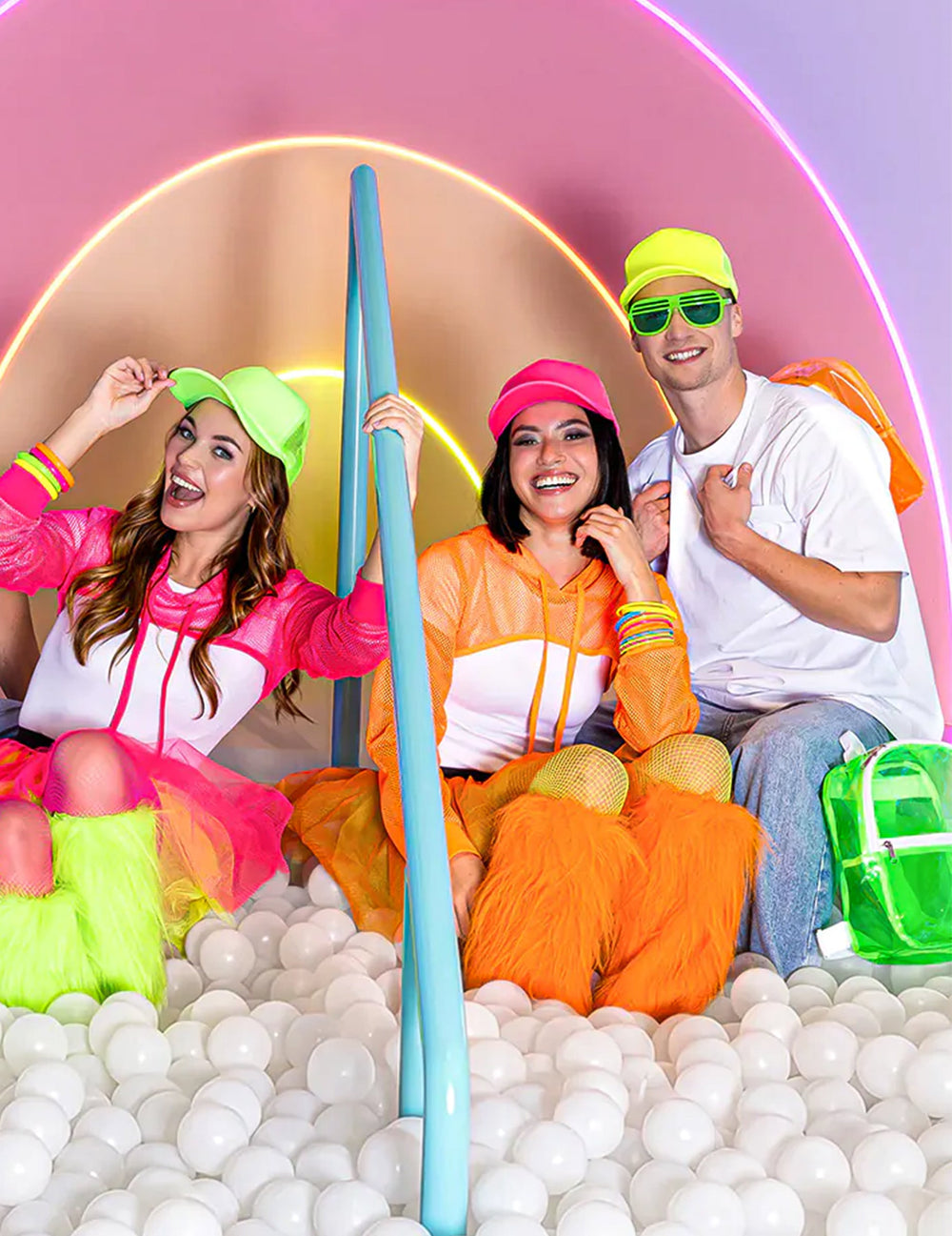 Mise en situation du sac à dos transparent pour adulte orange fluo