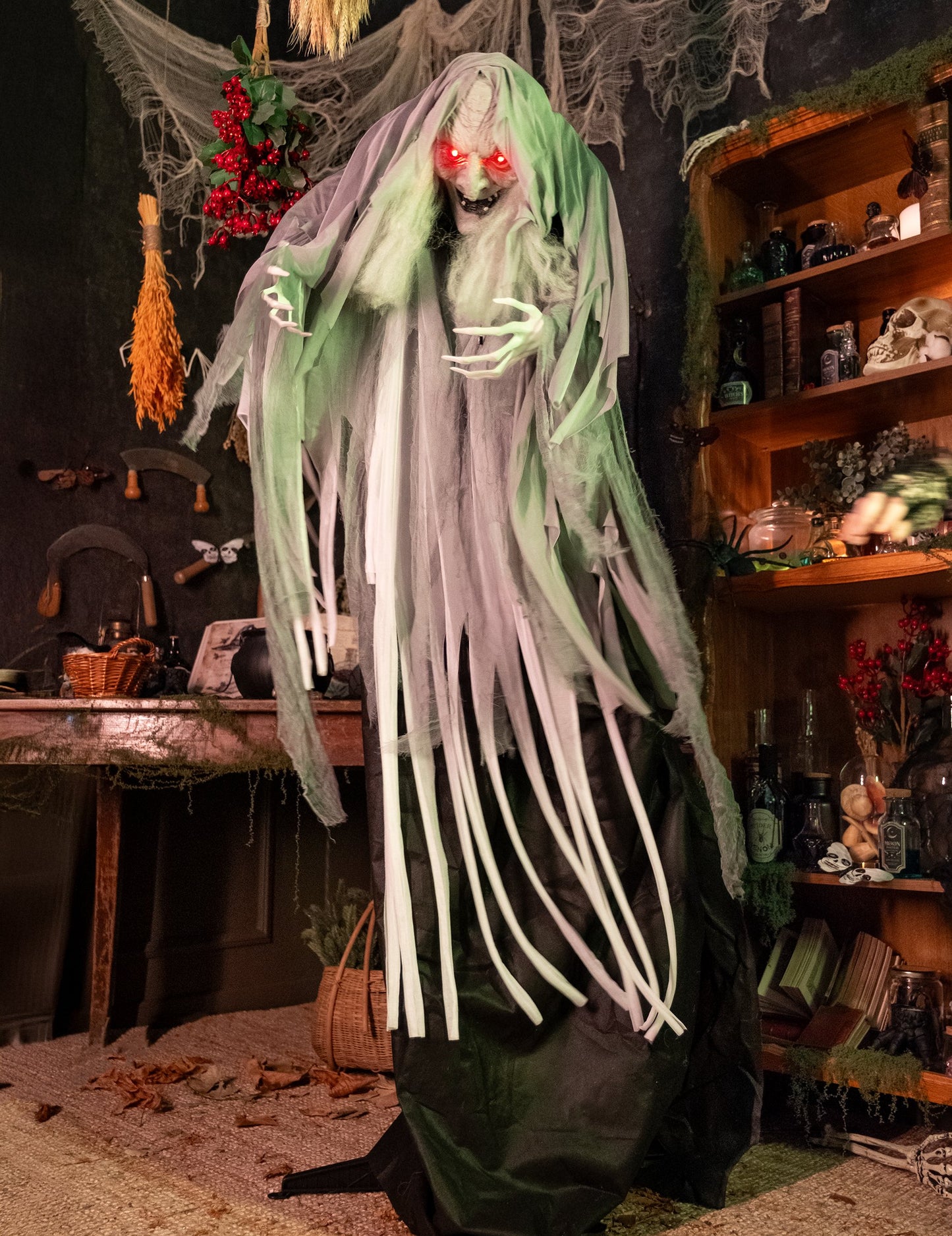 Animovaná čarodějnice 160 cm