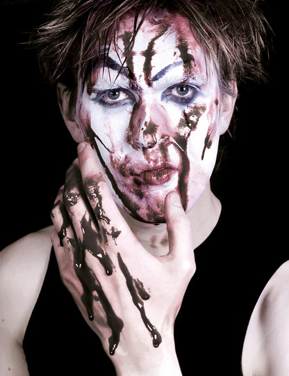 Černý sprej s umělou krví 60 ml