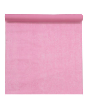 Obří růžový koberec 15 x 1 m pro svatební obřad