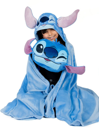 Kostkovaná fleecová sada s polštářkem Stitch™