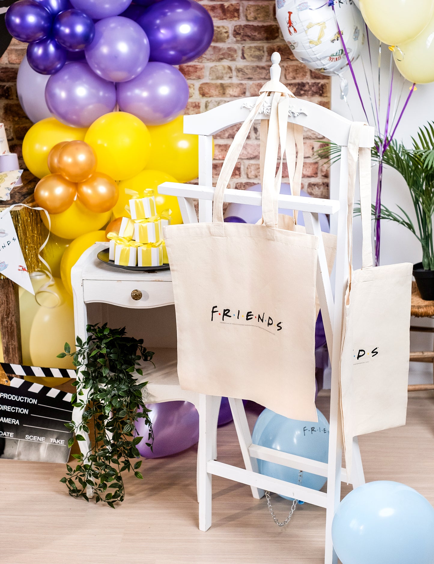 Bavlněná taška Friends™ 28 x 32 cm