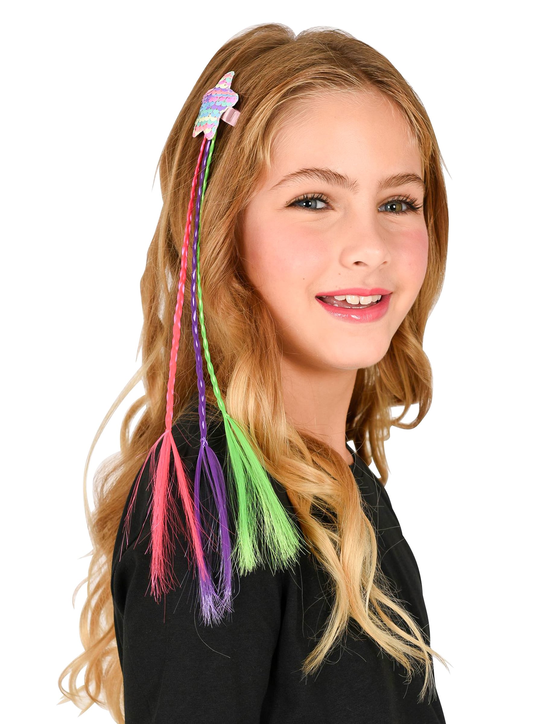 Vue de profil des tresses multicolores avec étoile à sequins pour enfant