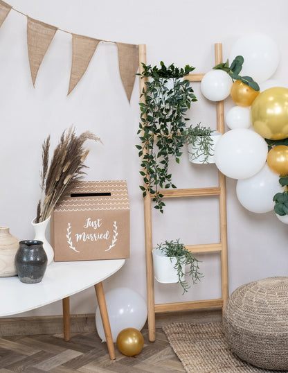 Kraftová kartonová urna ve tvaru novomanželského domu 30 x 30,5 x 16,5 cm