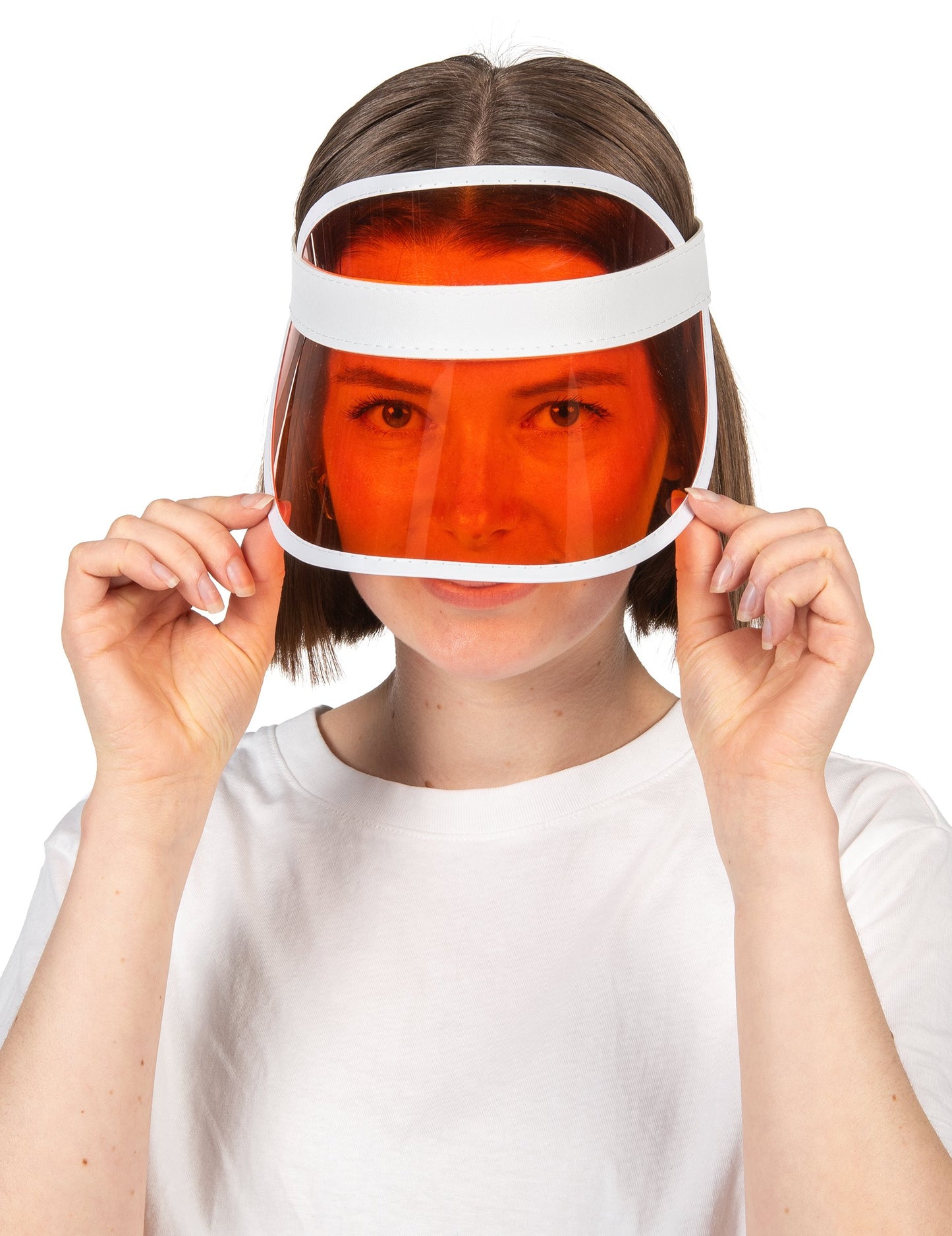 Detailní pohled zepředu na hráčskou pokerovou čelenku